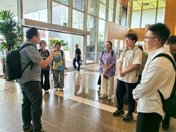 访学团参访新加坡建屋发展局（HDB）